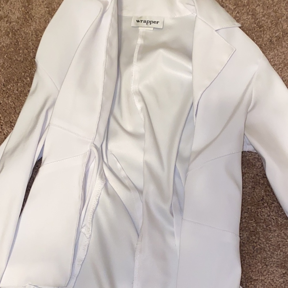 Super cute never worn before blazer, professional